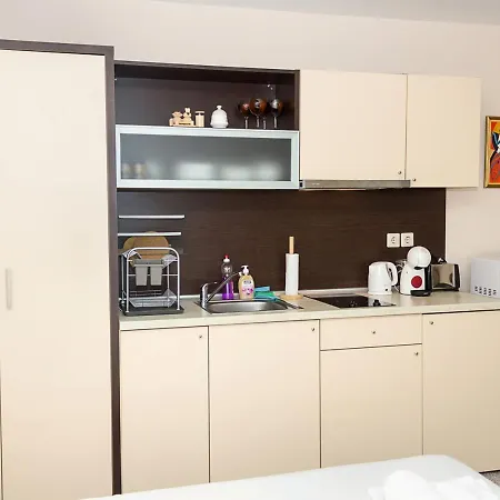 Sunny In Berlin, Steps From The Beach! By Flat Mаnager 아파트 *